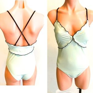 Summerland Mint Green One Piece Bathing Suit Sz M